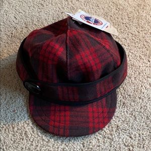 BNWT STORMY KROMER HAT